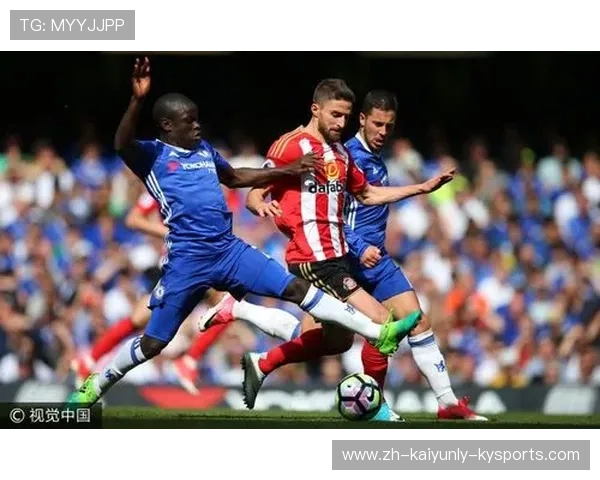 坎特作为英超最佳球员的技术特点与贡献解析